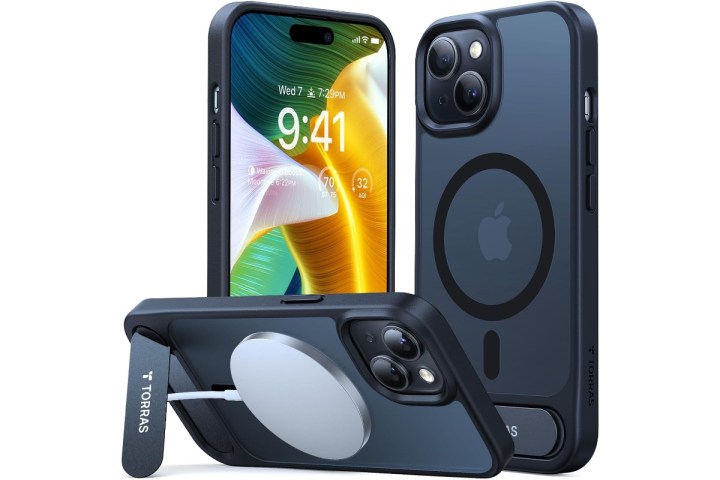 Torras Pstand Case for iPhone 15.