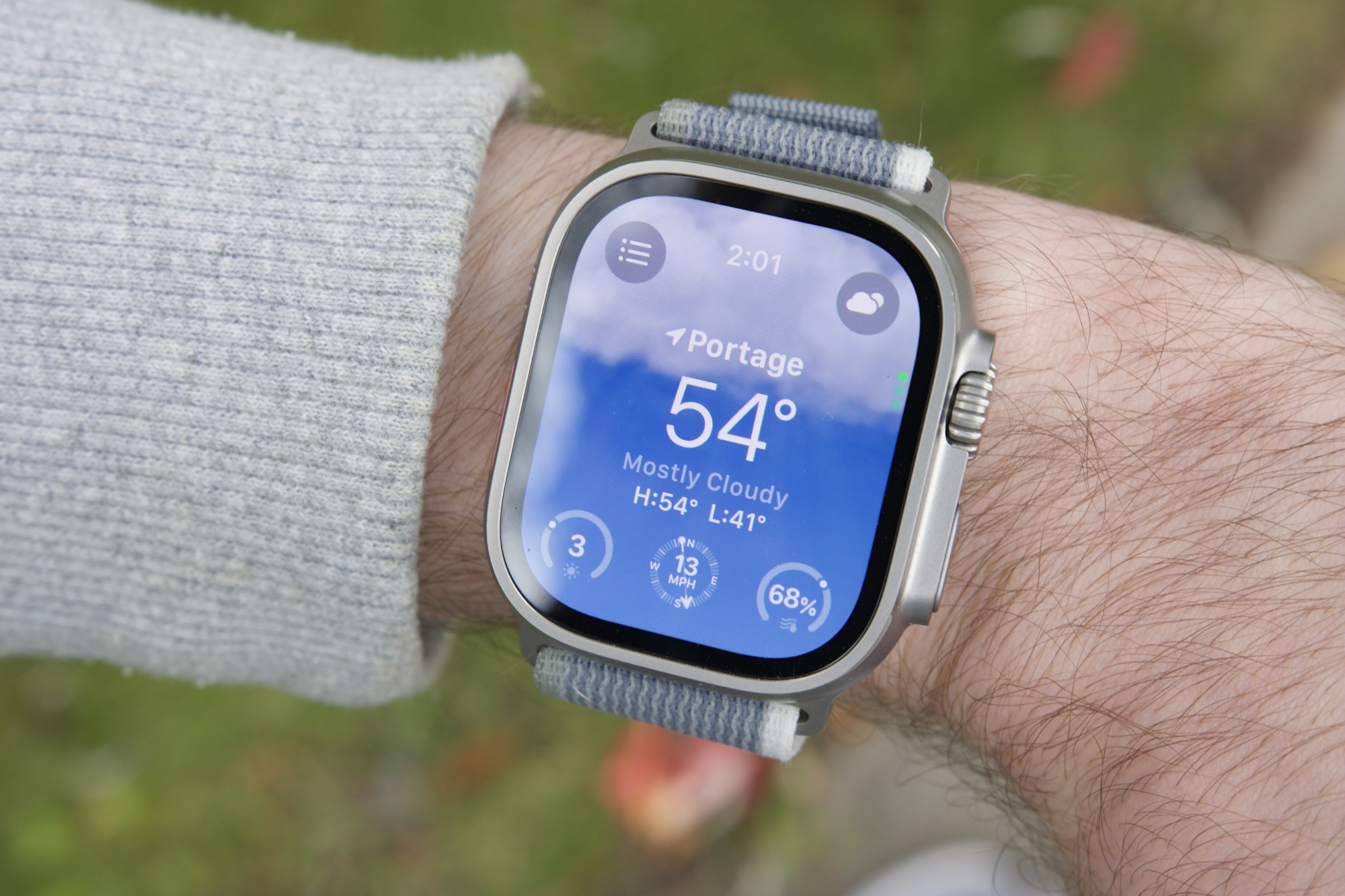 Apple Watch Ultra 2 Review: Reaching for the top
