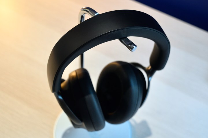 Bose QuietComfort Ultra Headphones: headband close-up.
