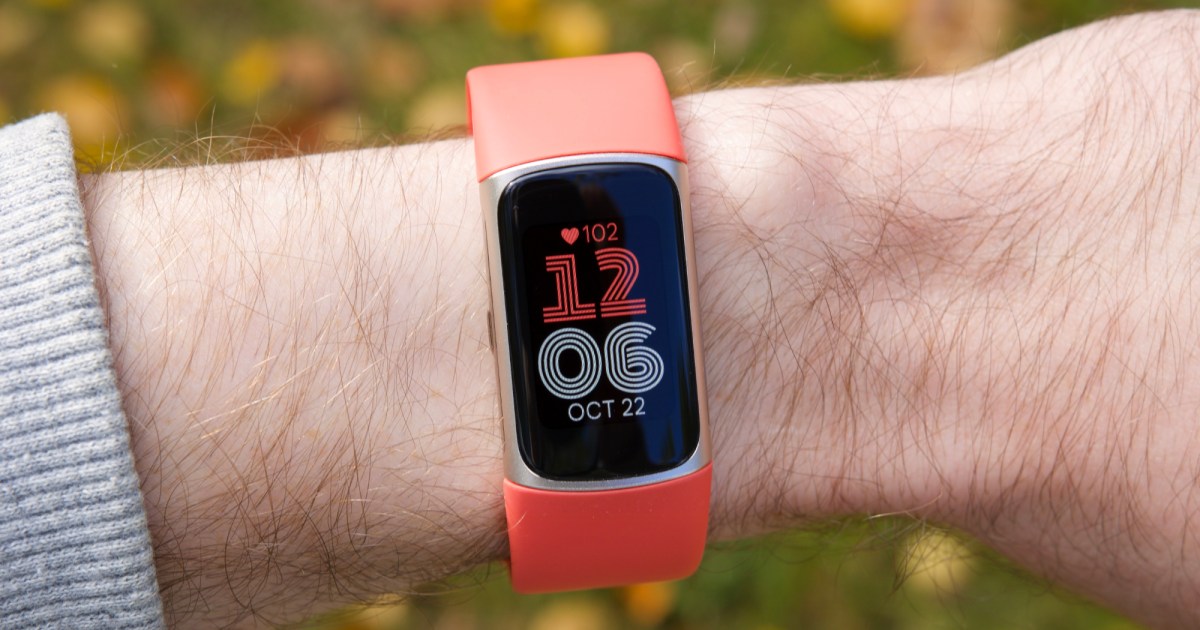 Xiaomi Mi Band 2 review: A super low-cost heart rate fitness band, but it's  got its limits - CNET