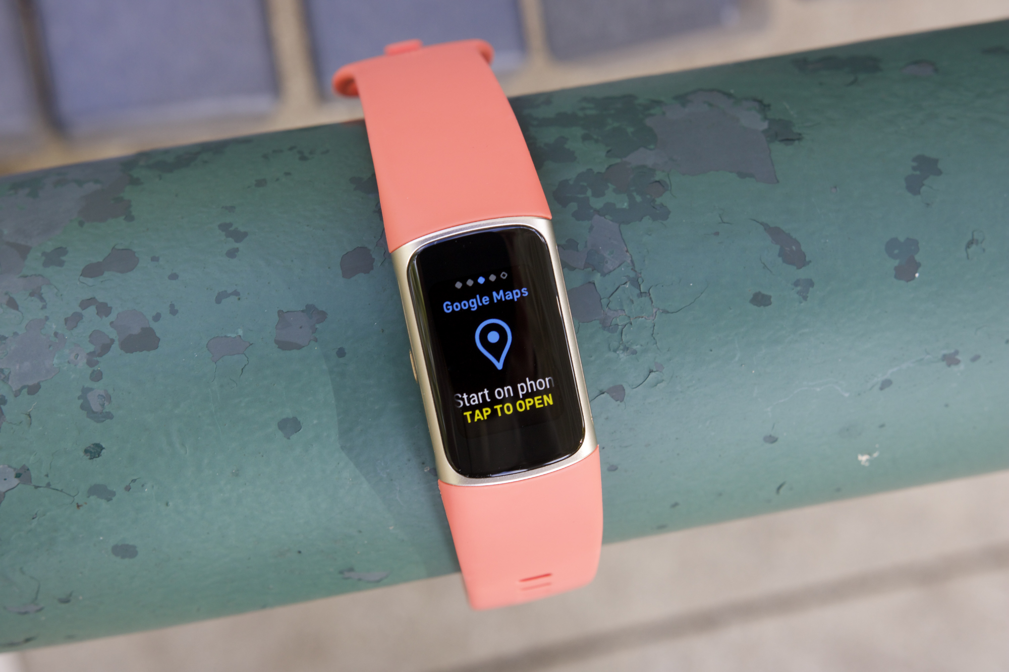 Google Maps on the Fitbit Charge 6.
