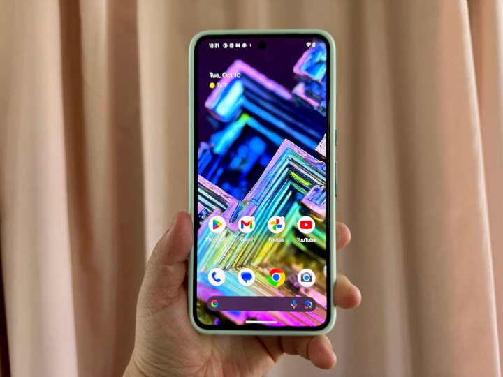 Google Pixel 8 Pro successful a lawsuit showing disconnected a civilization AI generated wallpaper.