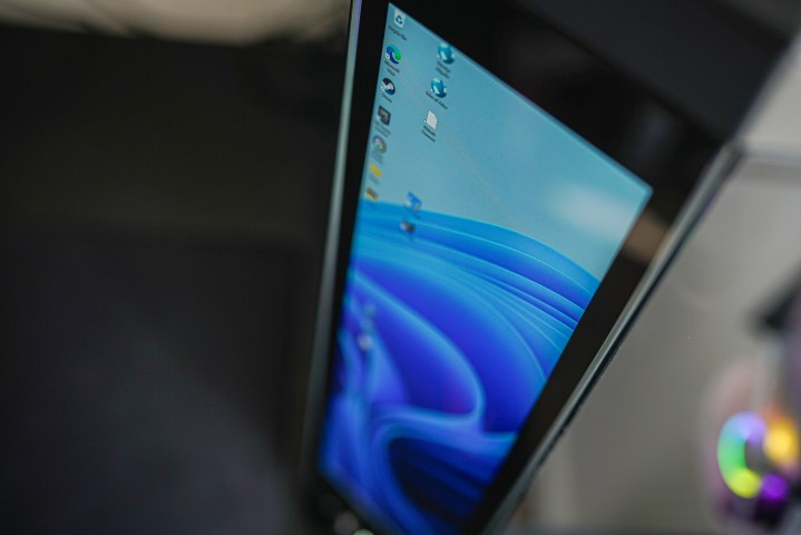 Touchscreen on the Hyte Y70 Touch.