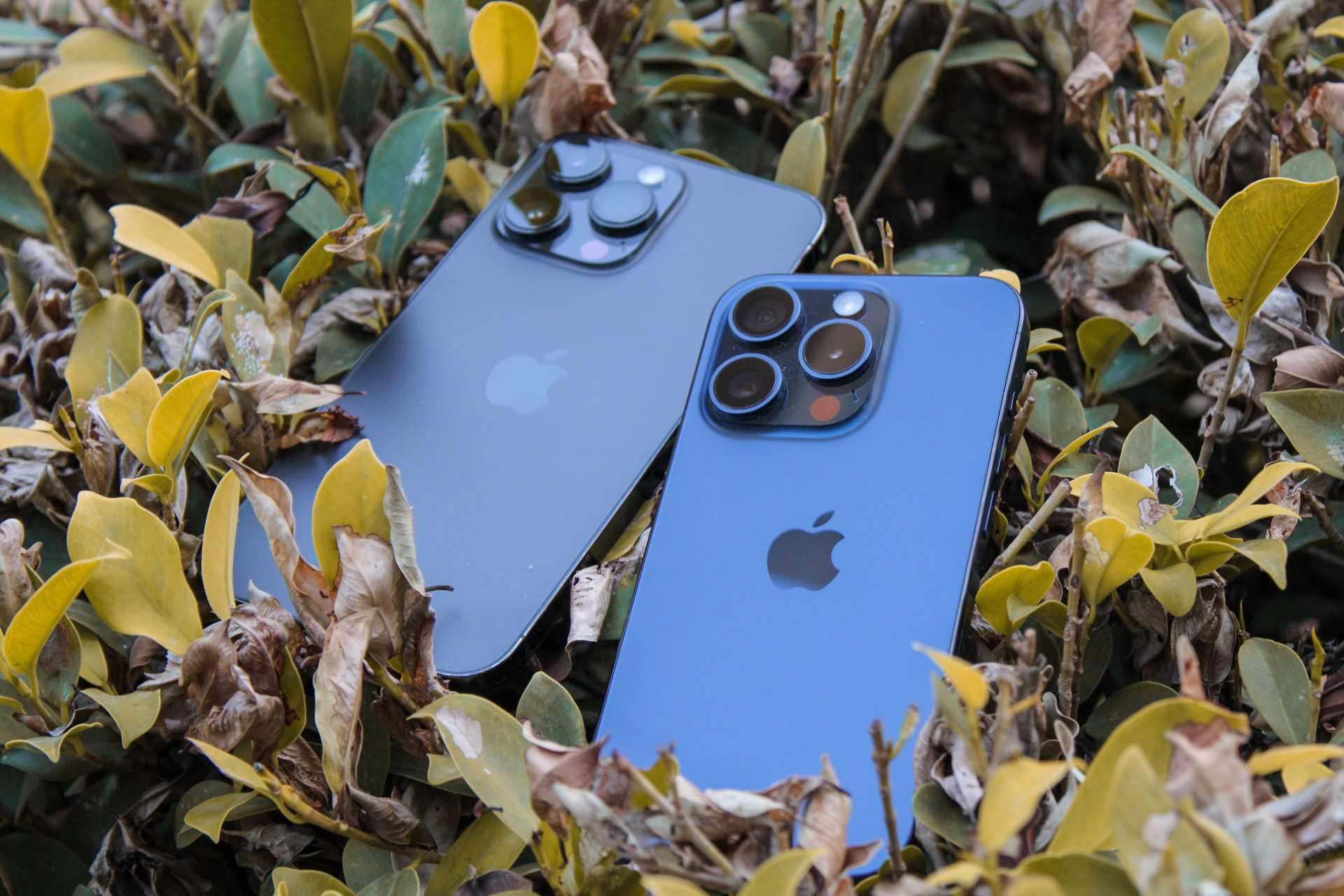 Apple iPhone 15 Pro 256GB Azul