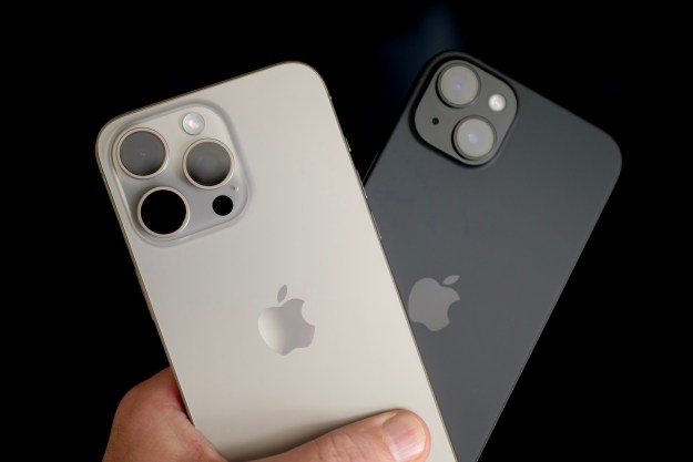 iPhone 12 Pro's Flat Design Doesn't Beat the Curvy 11 Pro