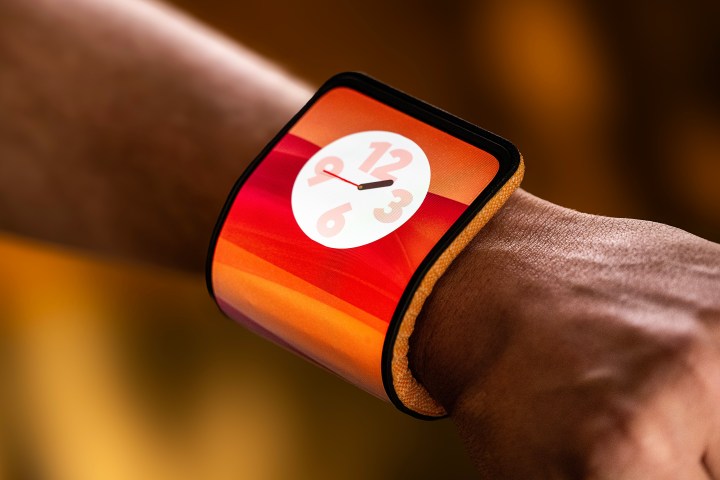 Motorola adaptive display concept on wrist.
