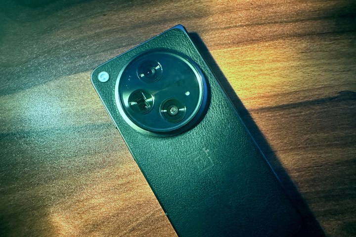 Rear shell of OnePlus Open in black.