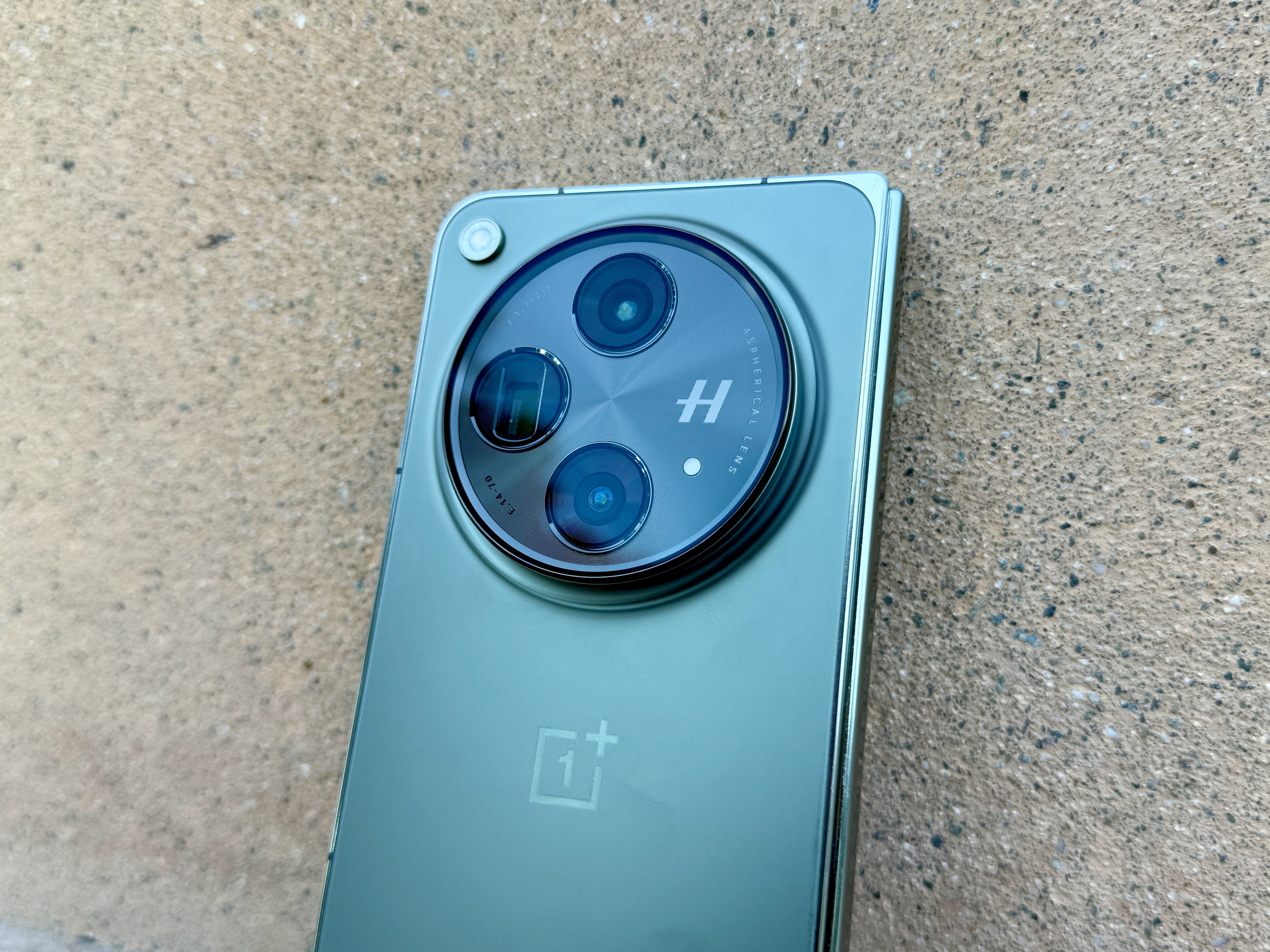 OnePlus Open in Emerald Dusk showing camera bump.
