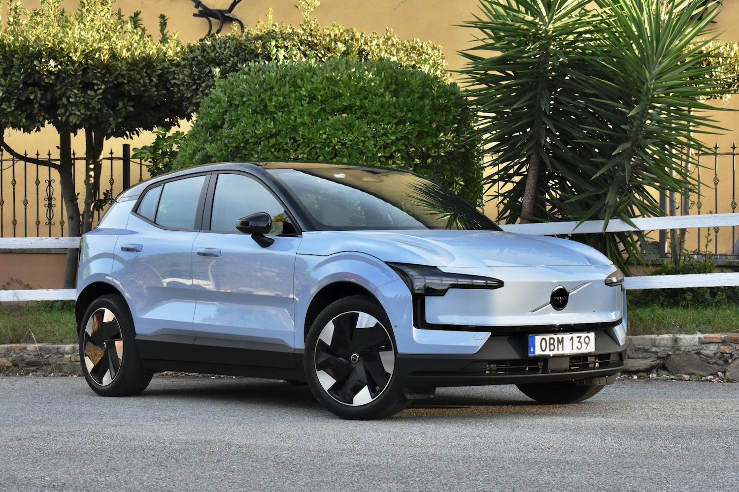 2025 Volvo EX30 first drive: resetting expectations - Vimarsana News