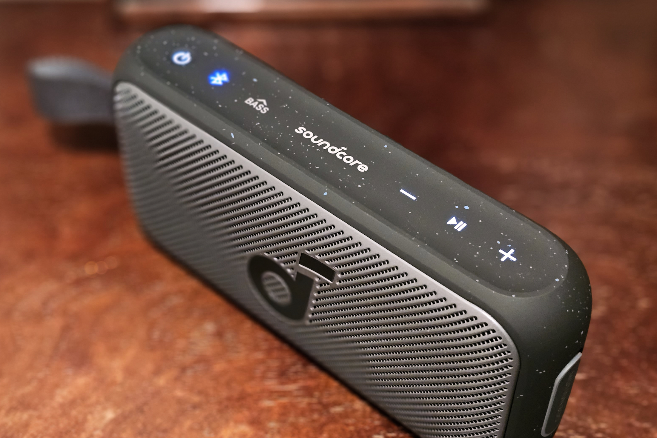 Anker Soundcore Motion 300 Bluetooth Speaker Review: The Price Is