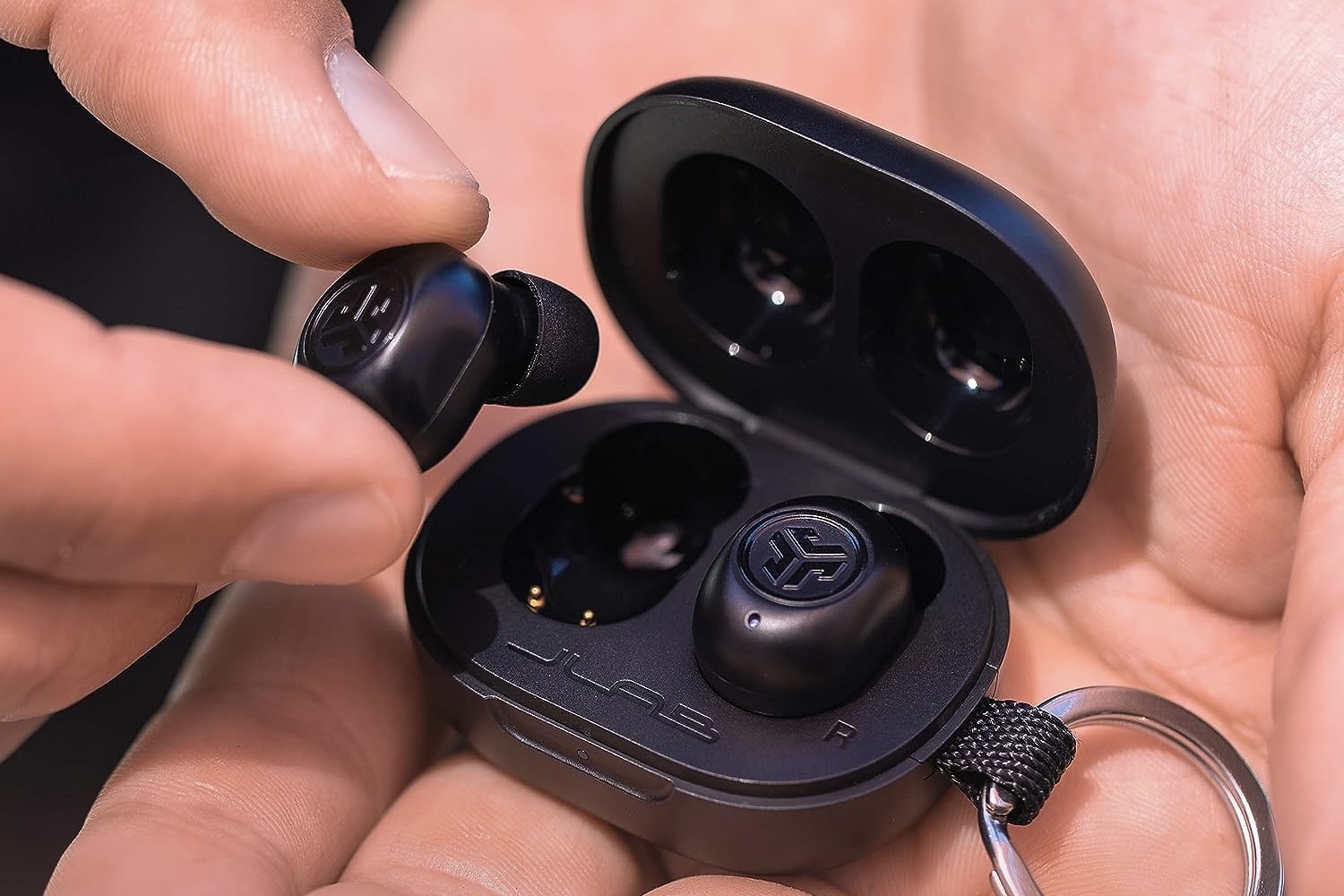 Essential earbuds for work and life