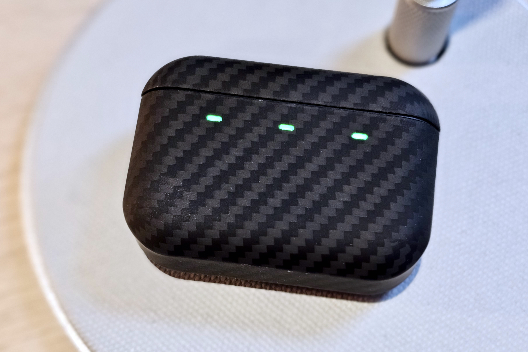 Wireless earbuds case won't charge wirelessly? Try this fix - Vimarsana News