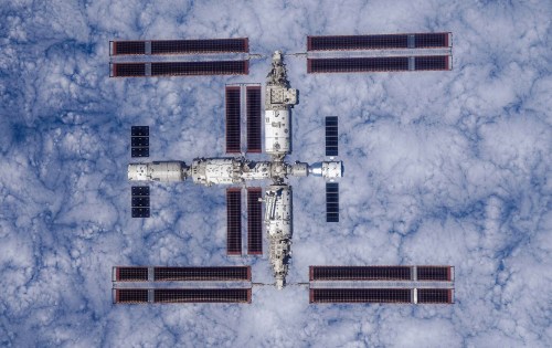 La estación espacial china Tiangong vista desde arriba.
