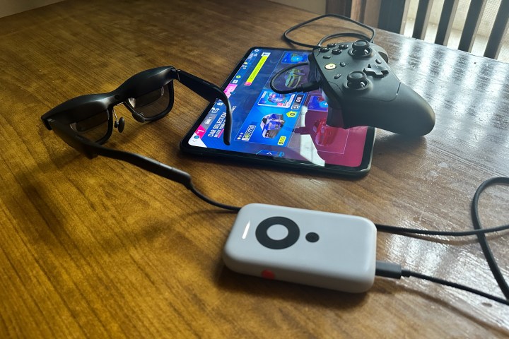 OnePlus Pad and Xreal Air AR glasses.