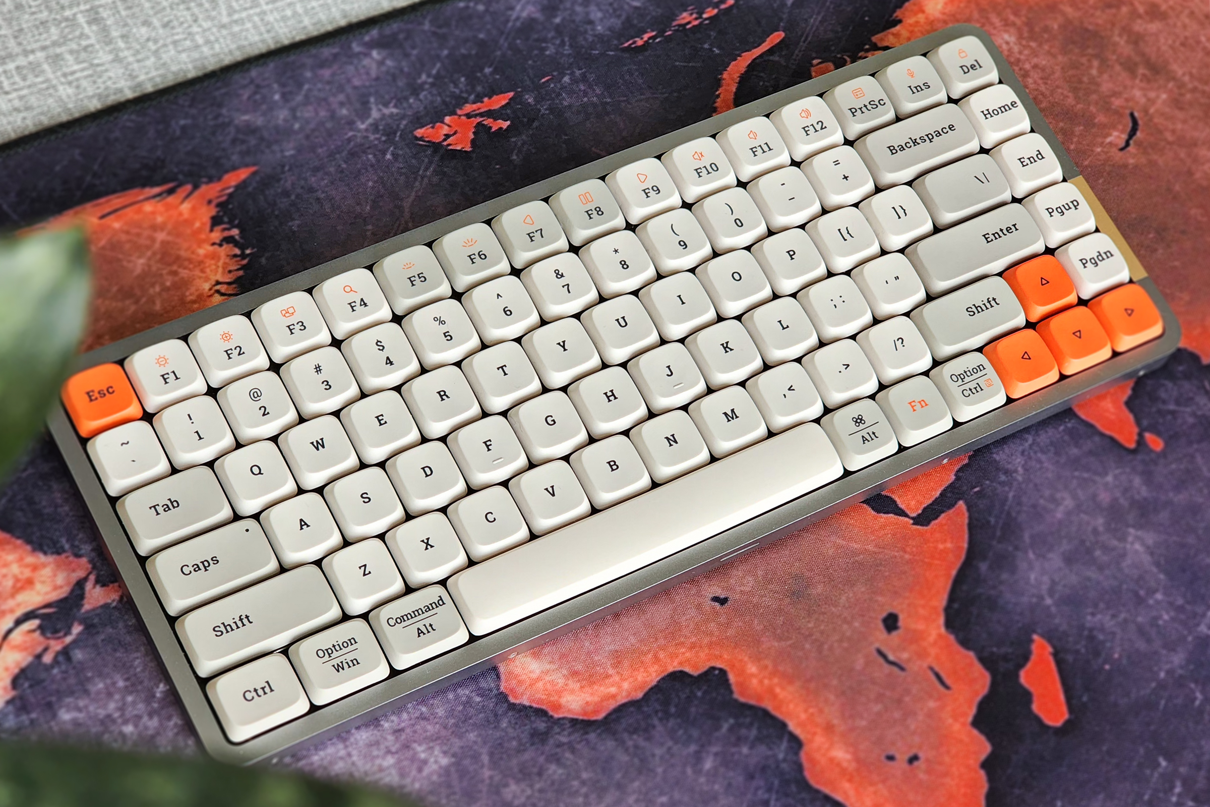 Lofree Flow low profile mechanical keyboard with Kailh switches and white retro styles dye-sub pbt keycaps on a desk.