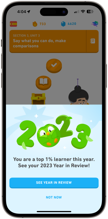 Una captura de pantalla de la revisión del año 2023 de Duolingo ejecutándose en un iPhone.