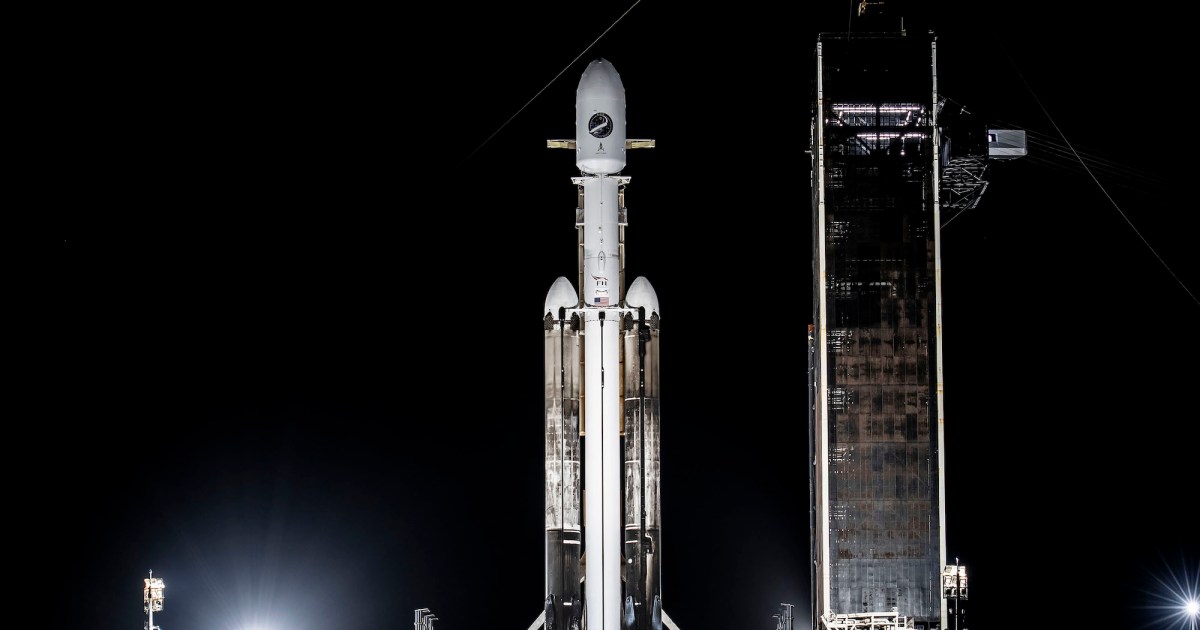 SpaceX se prépare pour sa cinquième tentative de lancement de la fusée Falcon Heavy