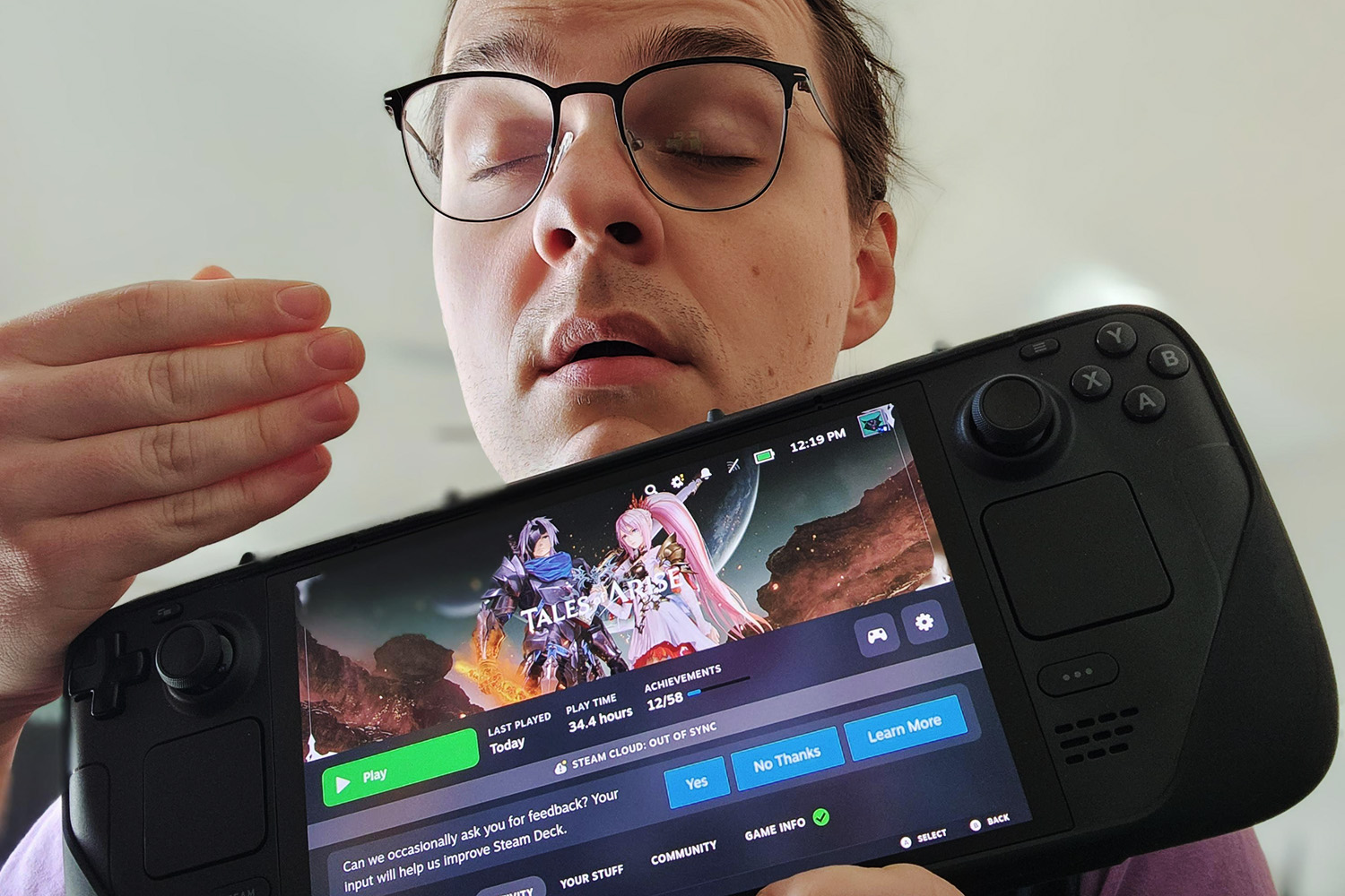 Opinion): Why Nintendo Switch Shouldn't Worry (Much) About Steam Deck