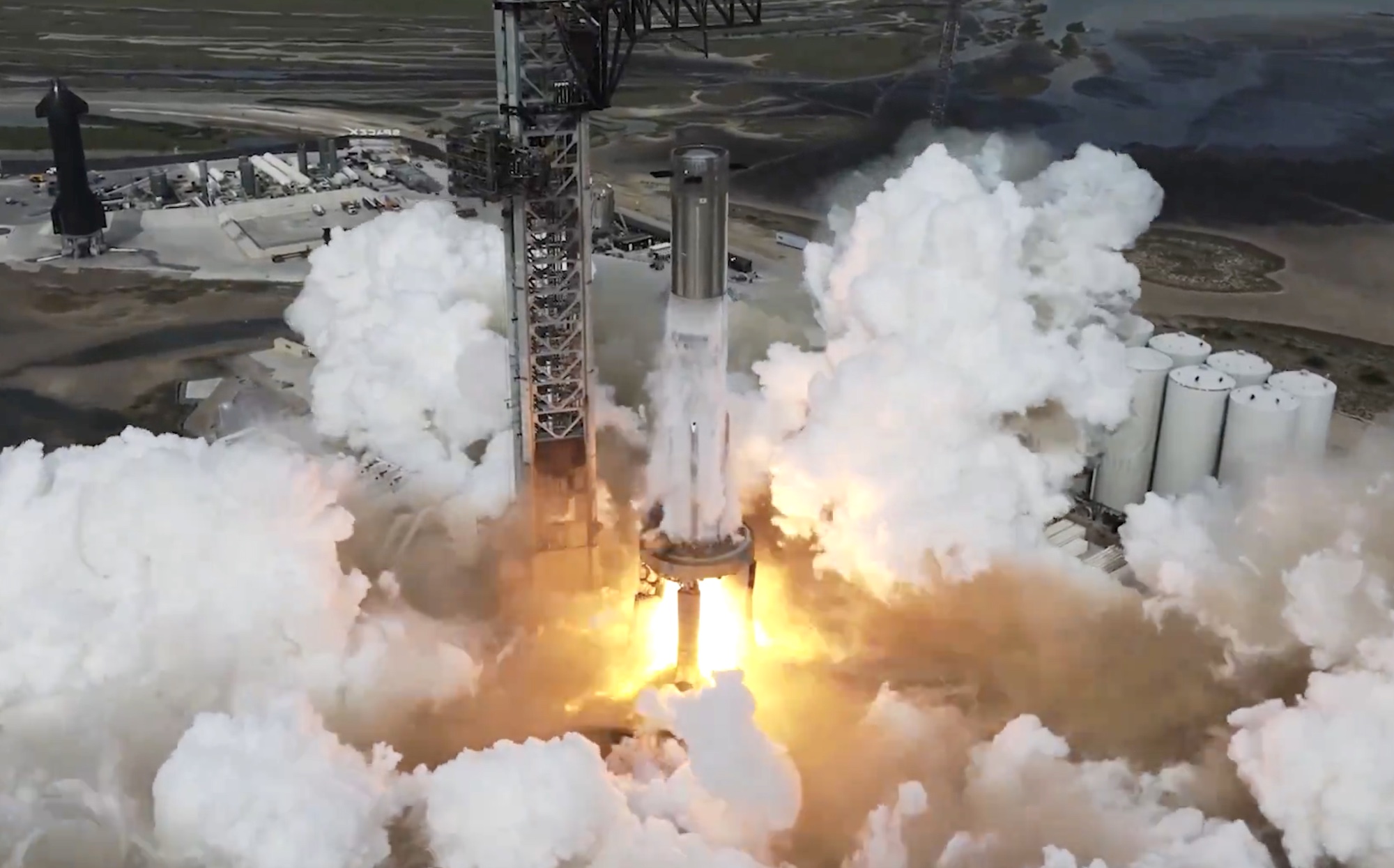 SpaceX ends 2023 with spectacular Super Heavy rocket test - Vimarsana News
