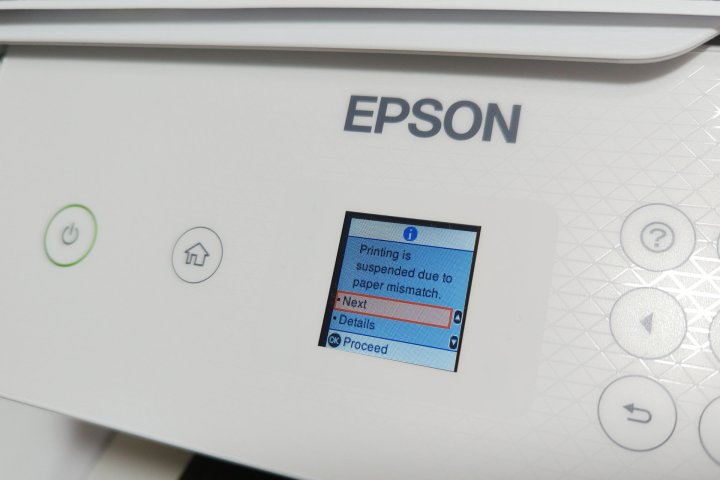 An Epson printer displays a paper mismatch error.