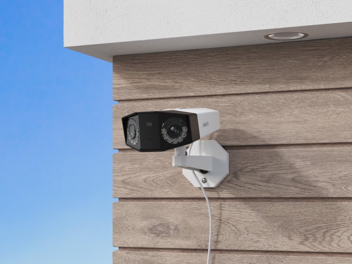 Reolink Duo 3 PoE security camera mounted to wall