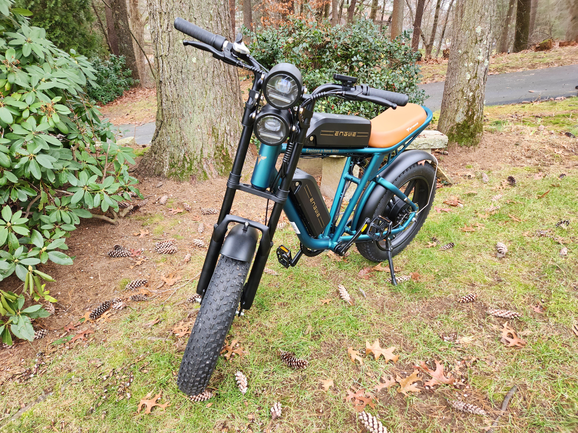 Engwe M20 e-bike review: moped looks, cruiser comfort