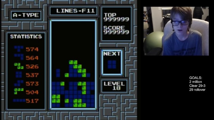 Blue Scuti "beats Tetris on NES.