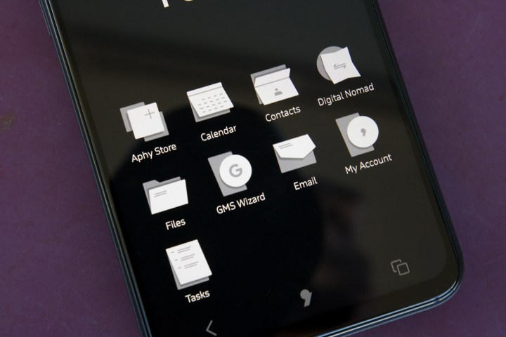 Icônes d'application sur un smartphone Apostrophy OS.