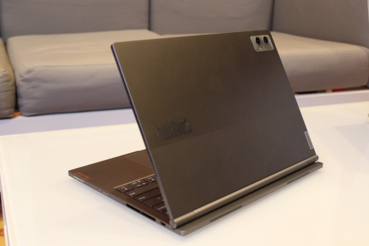 Lenovo ThinkBook Plus Gen 5 Hybrid.