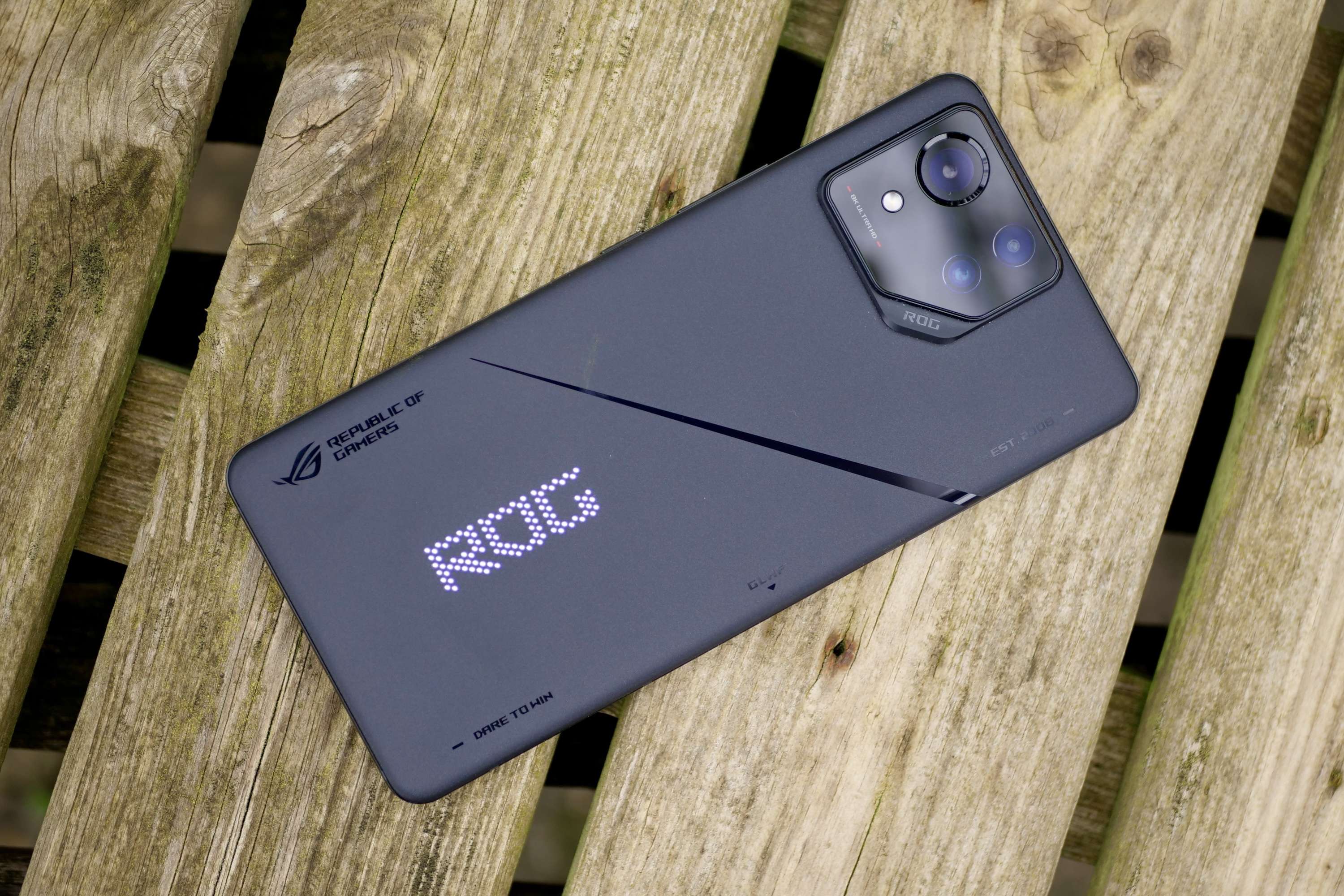 Asus ROG Phone 8 Pro Edition Review