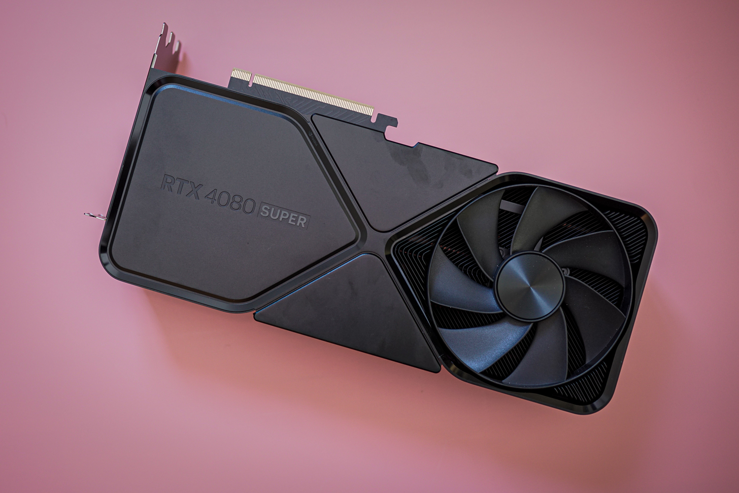 Nvidia RTX 4080 Super vs. AMD RX 7900 XTX: game over - Vimarsana News