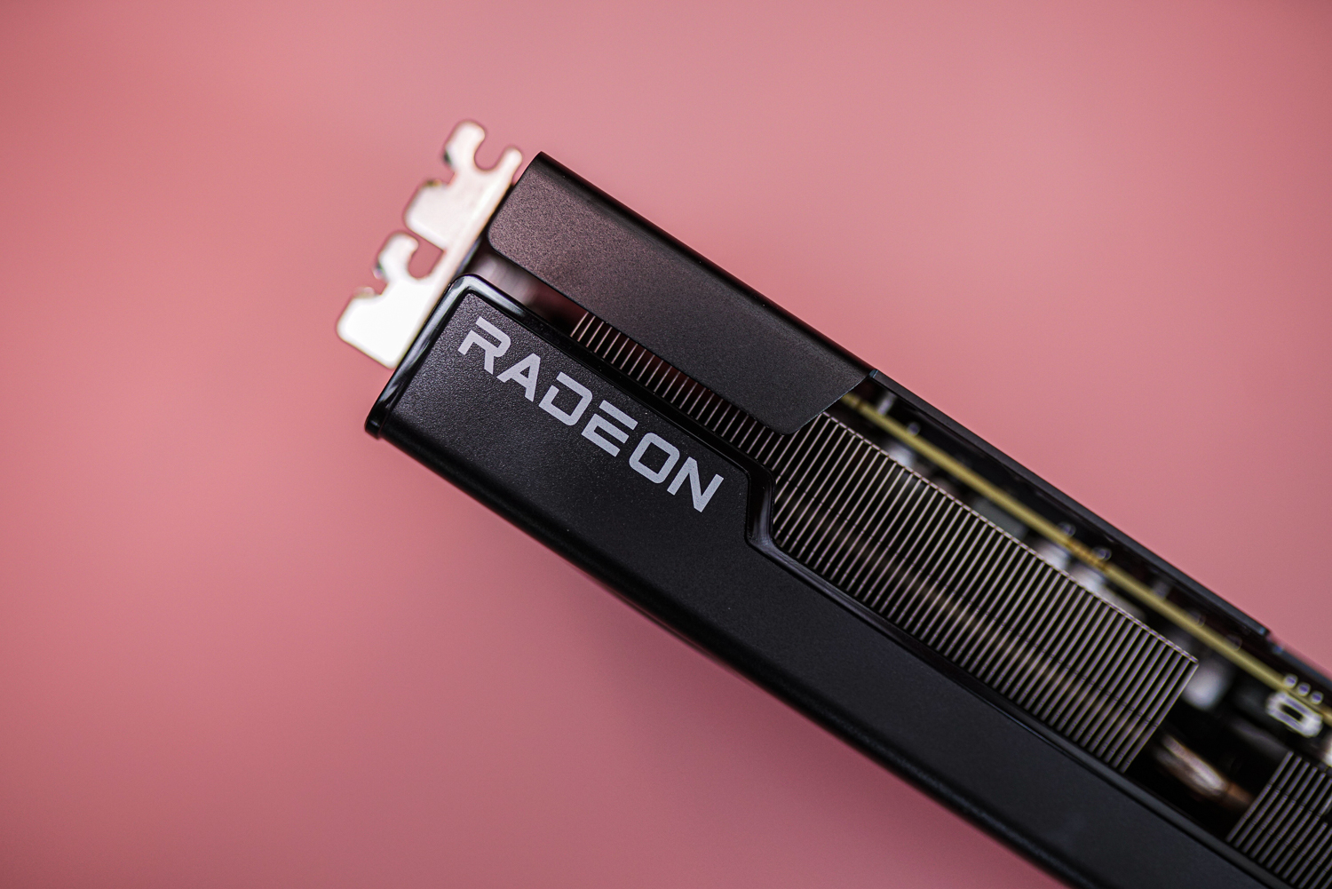Gamers aren't buying AMD's RX 7600 XT -- but there's a catch - Vimarsana News