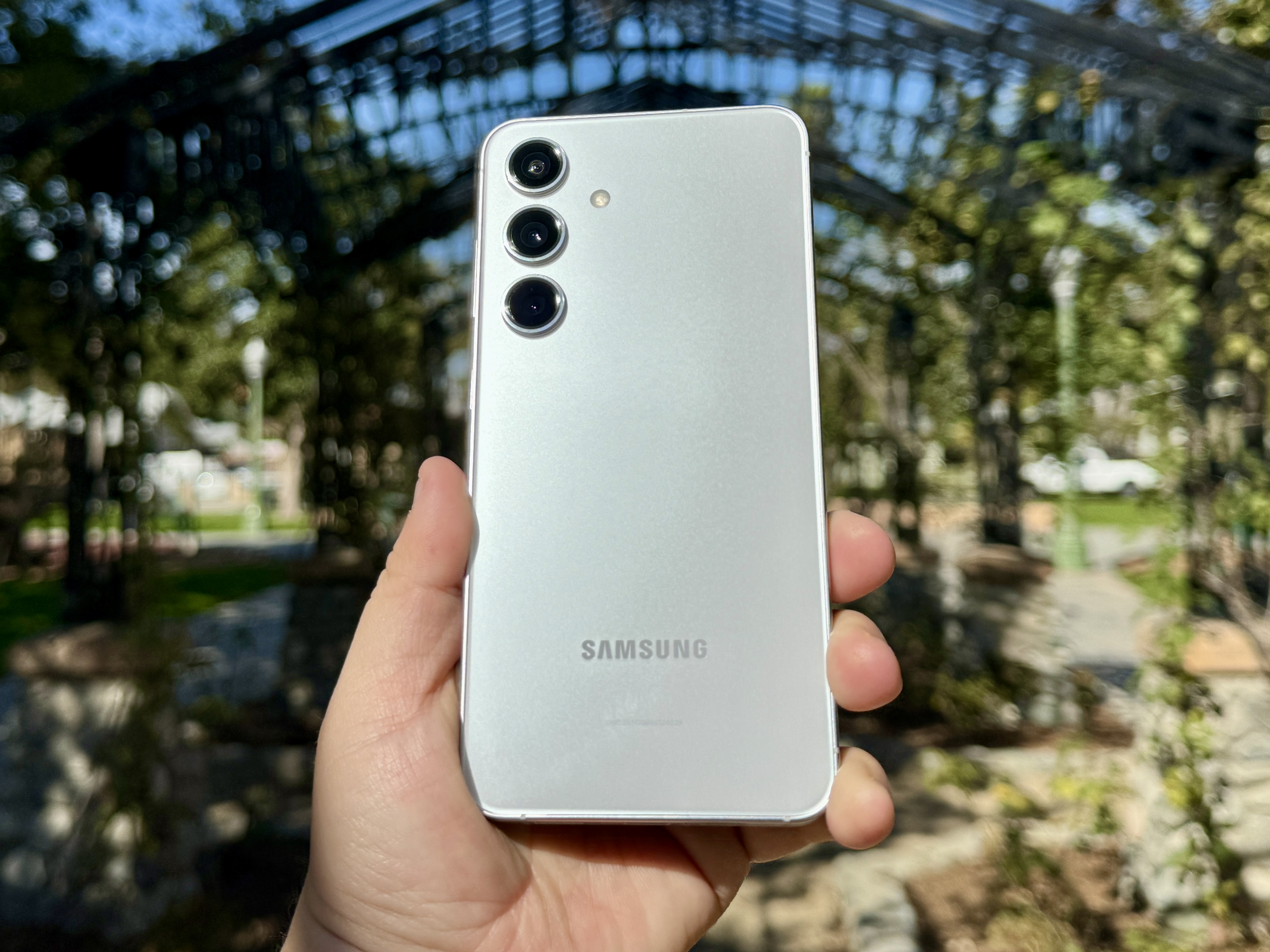 Samsung Galaxy S24 против Galaxy S22: действительно ли вам нужно обновление?