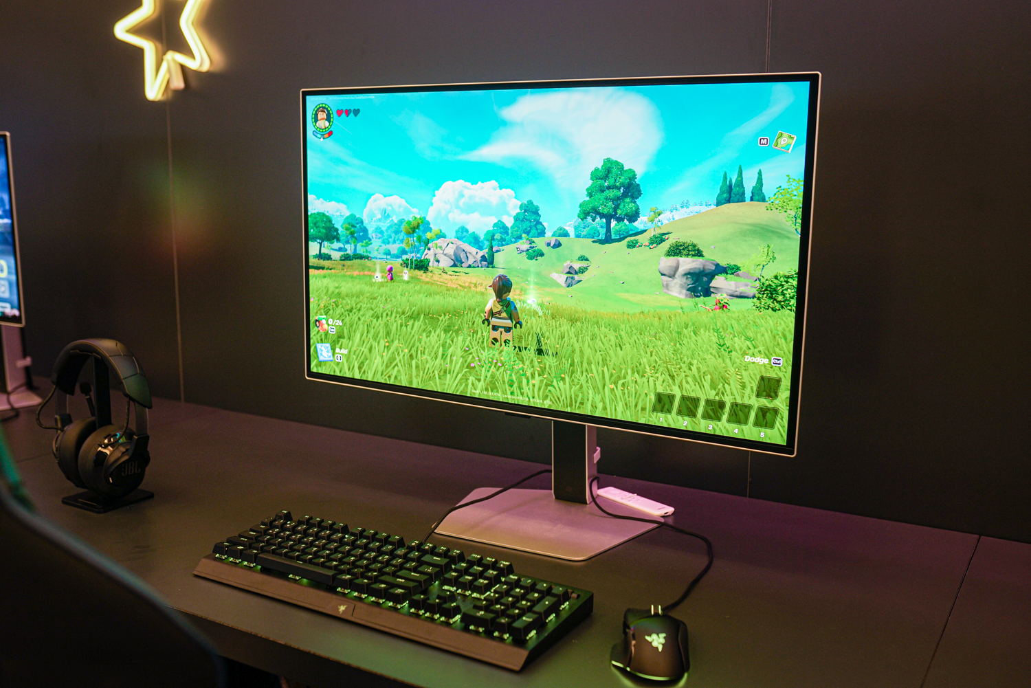 Upcoming 32-inch 4K OLED gaming monitors from Samsung and LG look