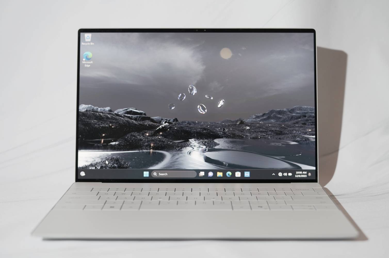 The 2024 XPS 13 in front of a white background.