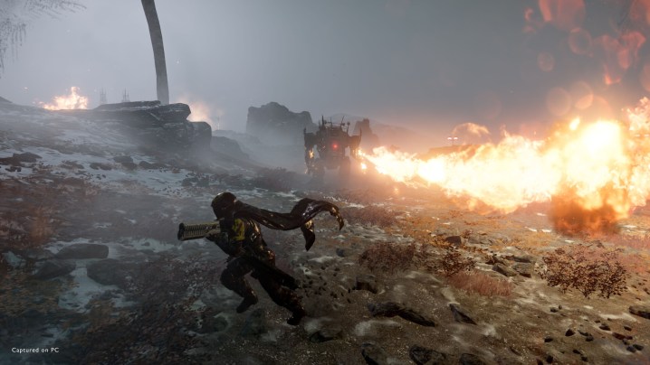 A player runs from an automaton in Helldivers 2.