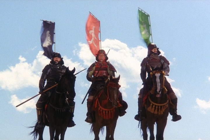 Üç Japon general Kagemuşa'da atlarının üzerinde oturuyor.