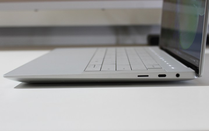 The ports on the side panel of the XPS 14.
