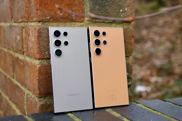 The Samsung Galaxy S24 Ultra in Titanium Orange and in Titanium Silver.