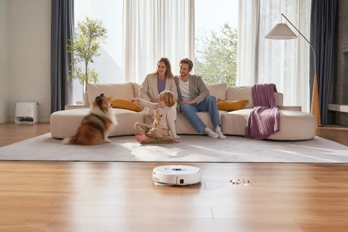 Narwal Freo X Ultra smart robotic vacuum with family