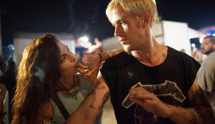 A man and a woman talk in The Place Beyond the Pines.