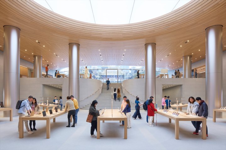 Восьмой магазин Apple в Шанхае откроется в марте 2024 года.
