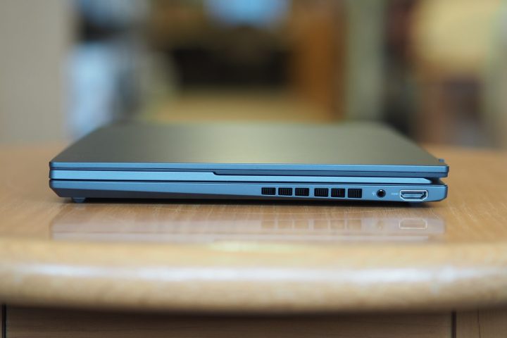 Asus Zenbook DUO 2024 right side view showing ports.