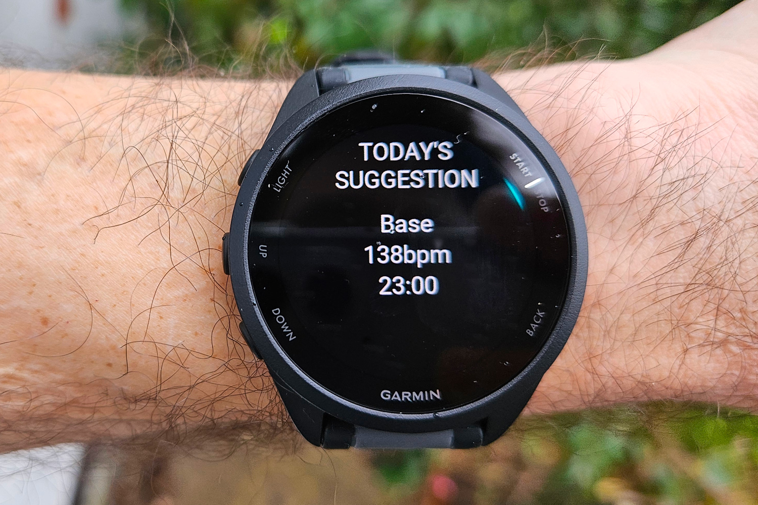 The daily run suggestion on the the Garmin Forerunner 165 Music.