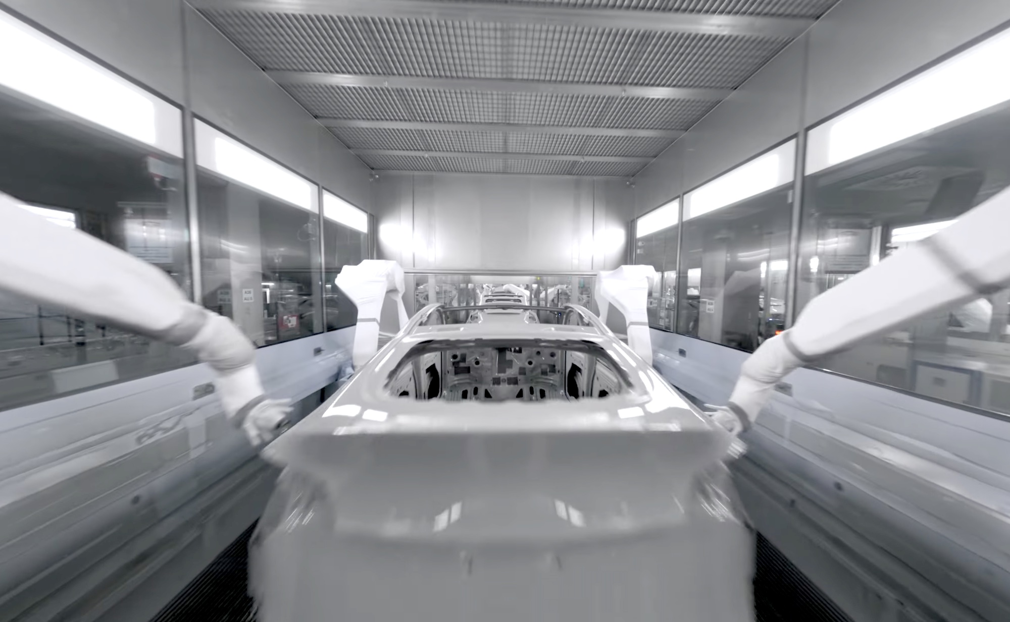 Fly through Tesla’s Giga Berlin factory in this epic drone video