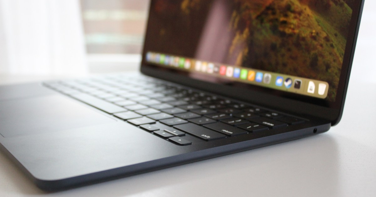 If you buy one MacBook Air alternative, make it this one