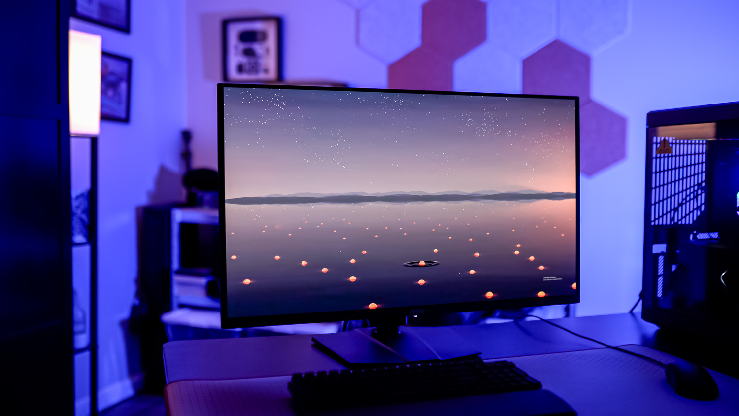 An HDR demo on the MSI MPG 321URX monitor.