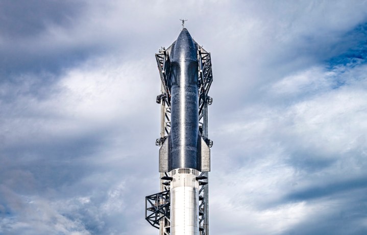 SpaceX's Starship spacecraft stacked atop the Super Heavy booster ahead of its third test flight.
