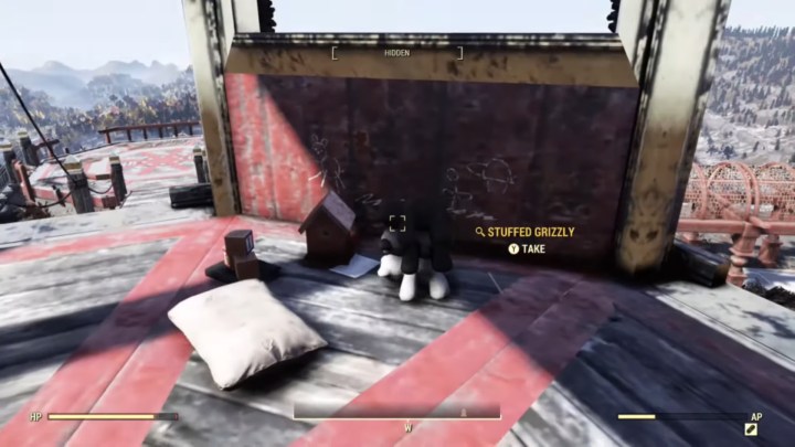 Three teddy bears lying on top of each other in Fallout 76.