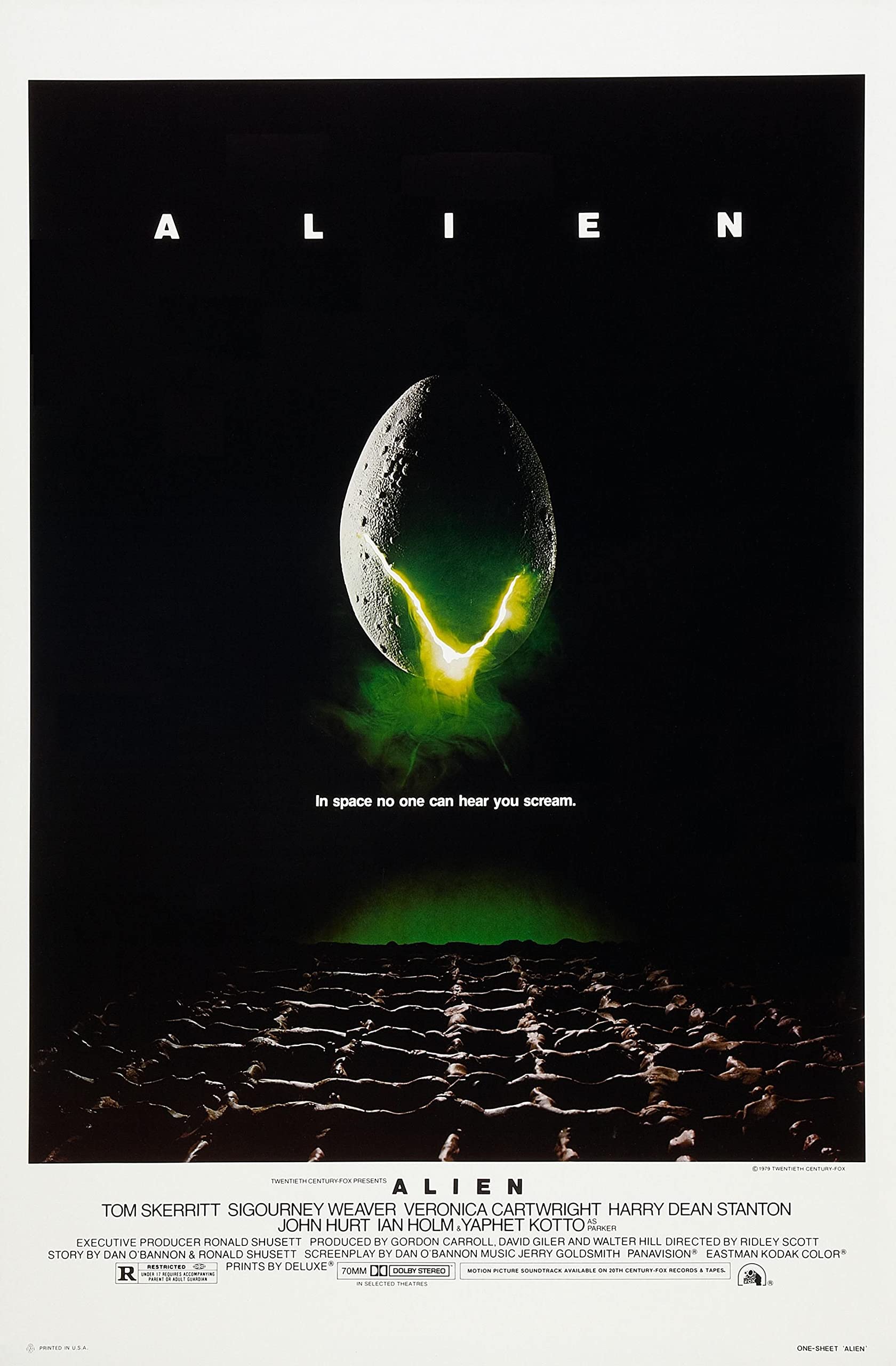 《异形》的原始海报描绘了一个漂浮的破裂的鸡蛋，上面标语是“在太空中没有人能听到你的尖叫”。